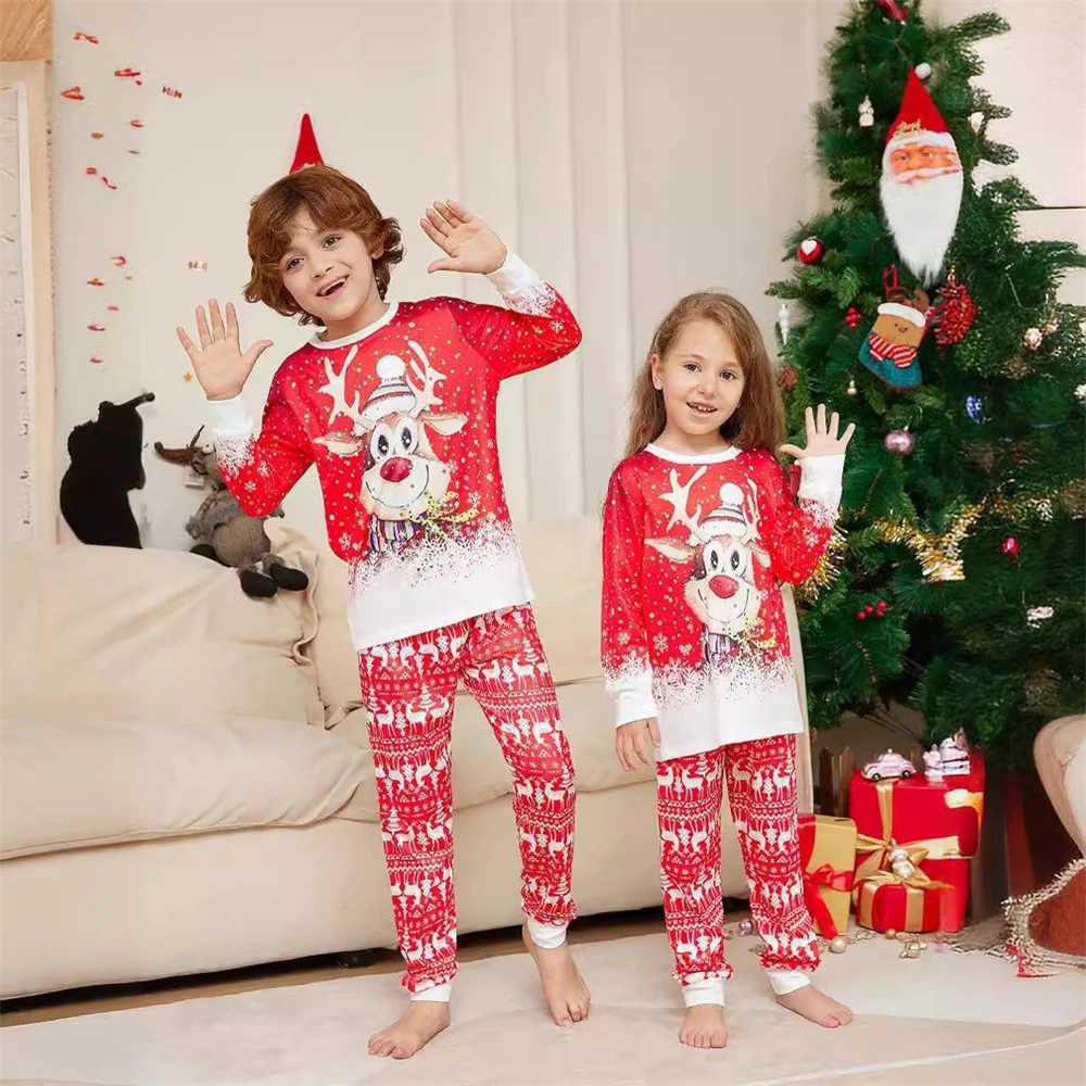 2024 Family Christmas Pajamas Red Deer Printing Christmas Match Mom Dad Girl Boy Daughter Son Comfortable Family Clothing W241015