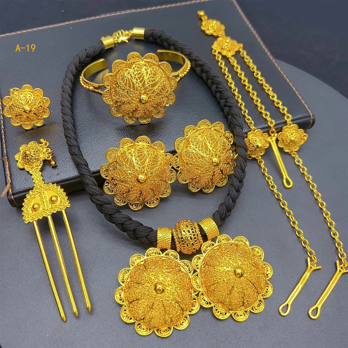 Ethiopian Flower Shape Gold Plated 6pcs Jewelry Sets For Women Dubai Nigerian Necklace Jewellery Set Wedding Party Gifts 241016