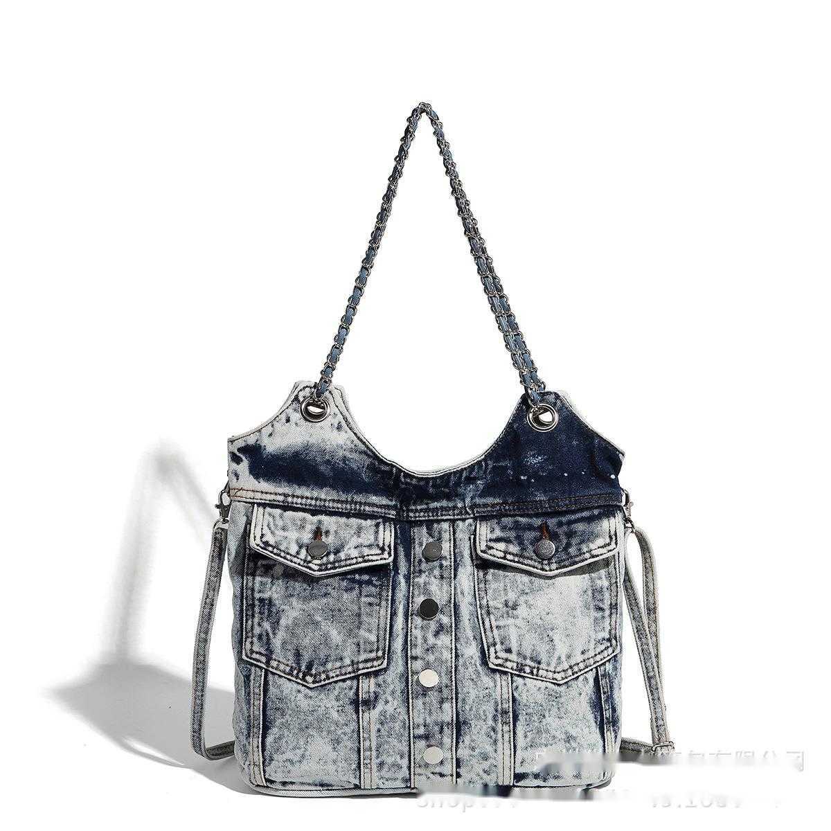 Cowboy bag with high-end texture, spicy girl's armpit shoulder bag y2k denim bag, bucket bag, women's large capacity fashionable 241015