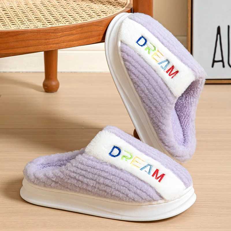 Winter Plush Letter Womens Cotton Slippers Indoor Warm Strip Thick Bottom Anti slip Soft Bottom Couple ShoesCL241017