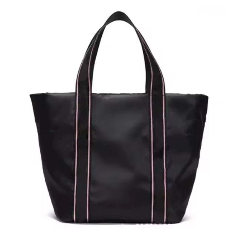 2024 summer womens portable leisure shopping bag suitable for outdoor large capacity commuting shoulder 241011