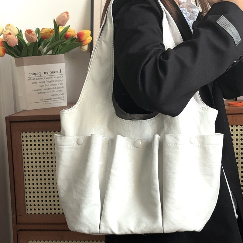 Soft Leather Women Shoulder Large Capacity Multiple Pockets Female Handbag Black Bolsa Feminina Girl Underarm Totes Bag