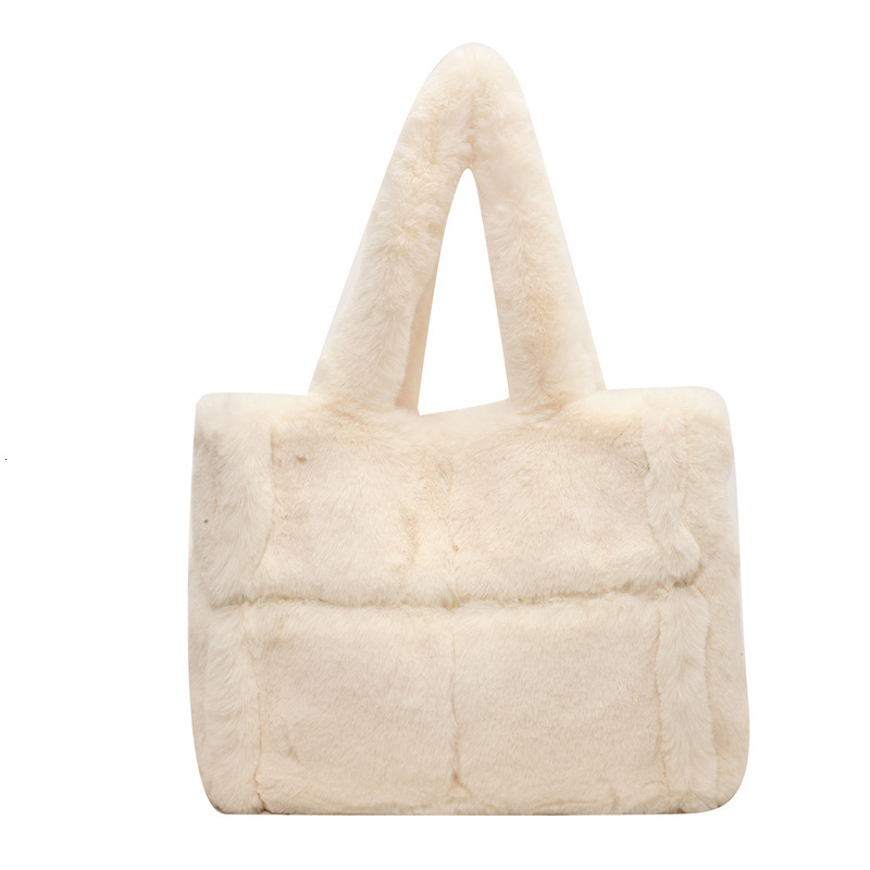 Plush velvet for women, large capacity new autumn and winter versatile shoulder with a plush commuting tote bag feeling