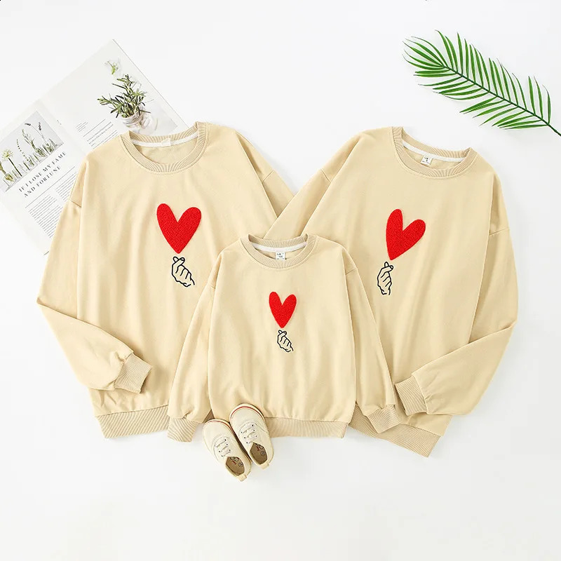 Josaywin Spring Autumn Family Matching Hoodies Print Father Mother Kids Sweatshirt Clothes Pajamas Look Hoodie 241017