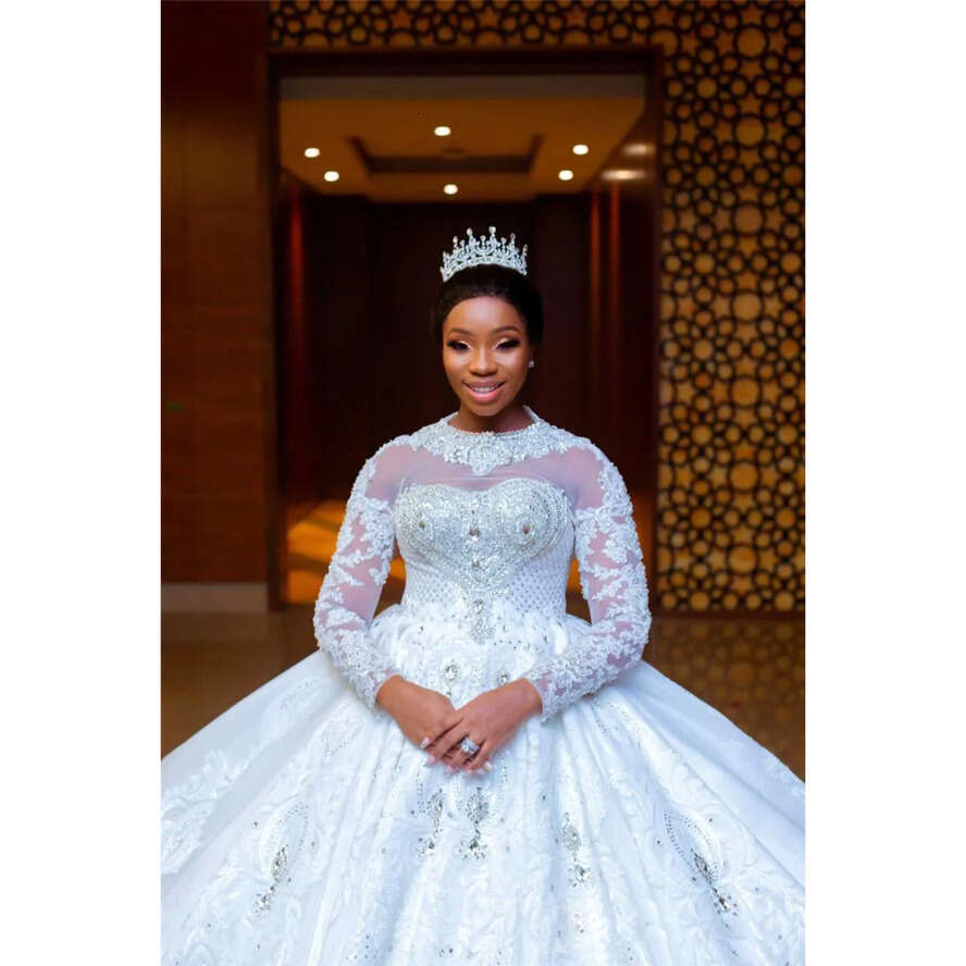 Gown 2020 Dresses Ball Appliques O Neck Sleeves A E Long Satin Bridal Dress Plus Size Country Wedding Gowns Cph215 s