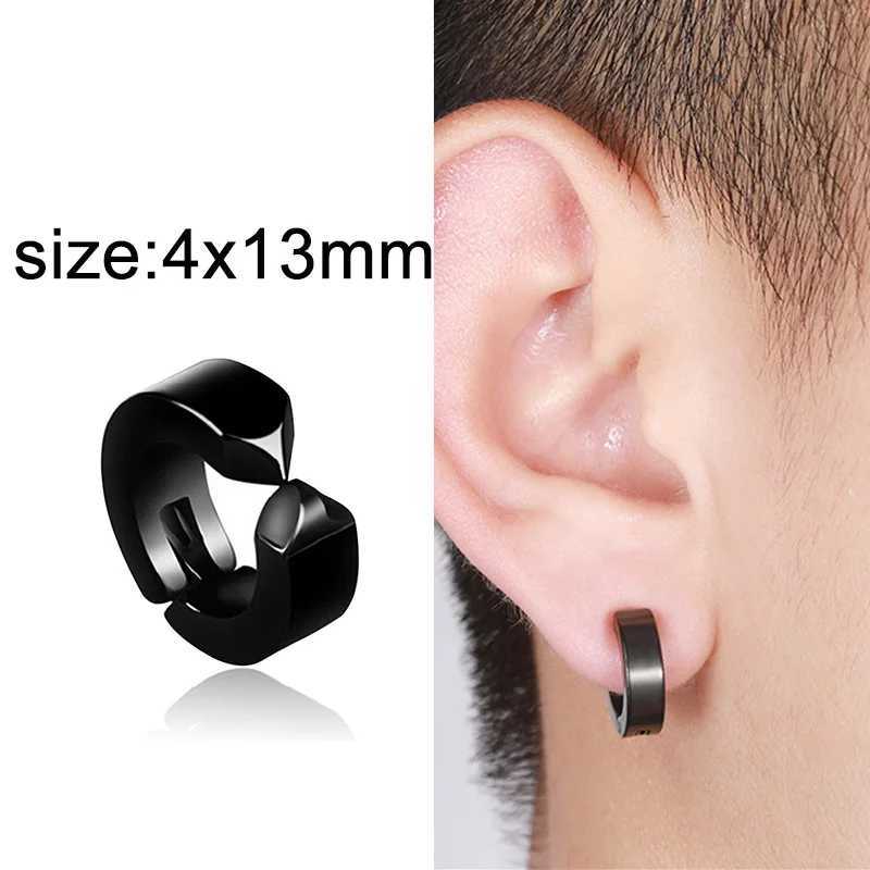 1 piece of punk stainless steel clip earrings suitable for men women black non perforated Gothic jewelry boys and girls W241017