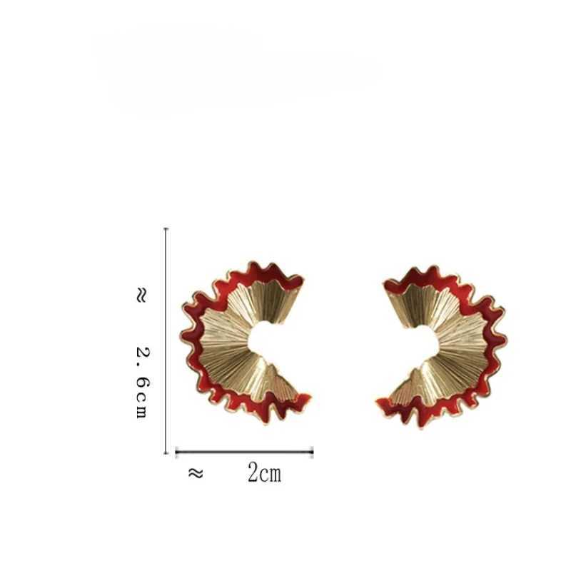 Korean Irregular Geometry Pencil Scraper Alloy Clip Earrings Non Perforated Jewelry Wholesale Funny Punk Ear Clip W241017