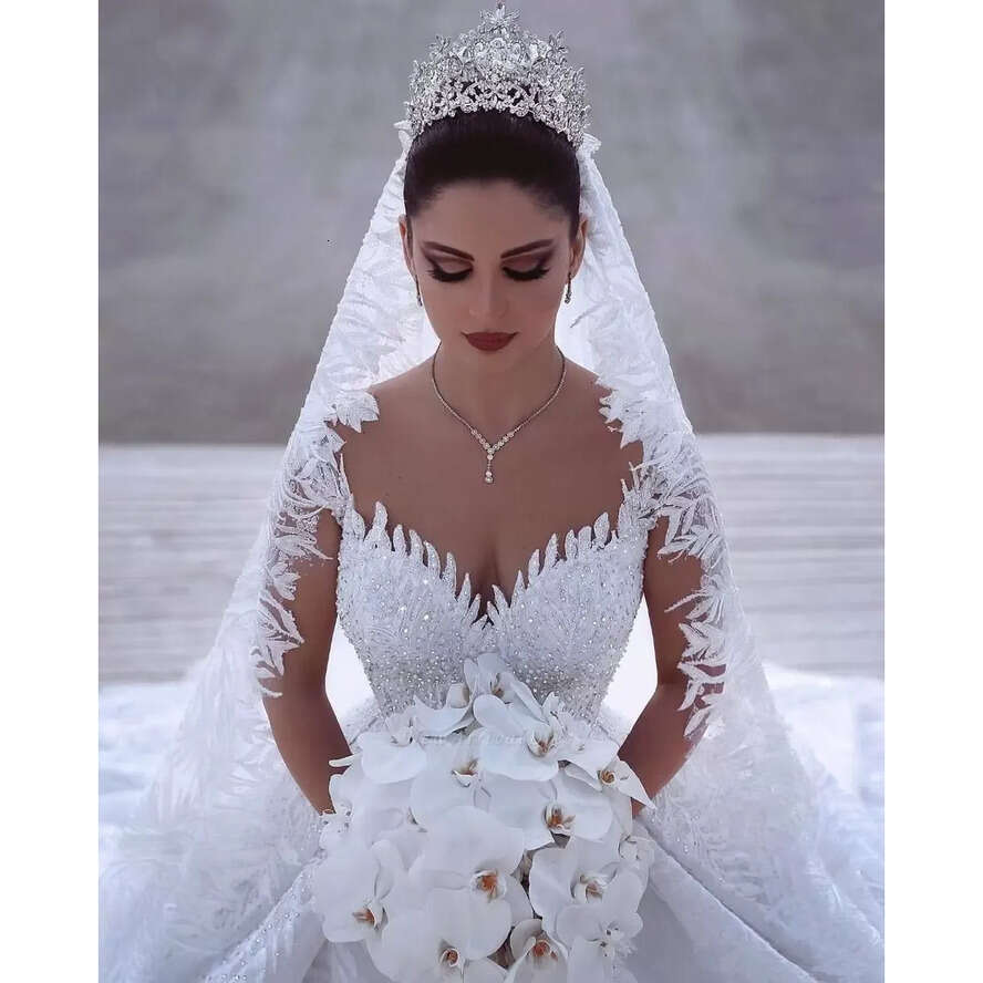Designer Long Sleeves 2018 V Neck Heavily Embellished Lace Embroidered Romantic Princess Blush A E Beach Bridal Gowns