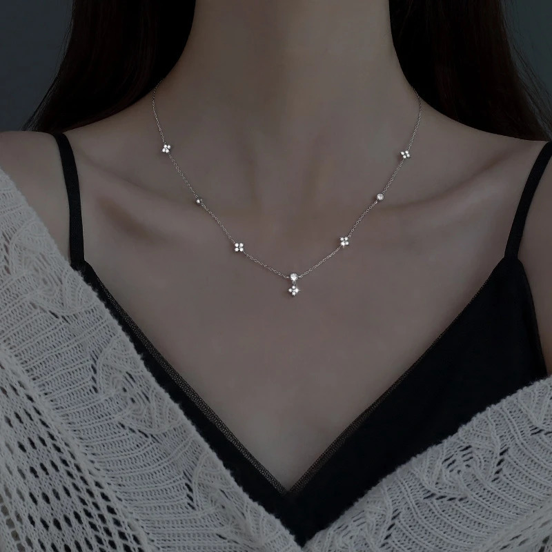925 Sterling Silver Four leaf Flower Zircon Necklace For Women Choker Clavicle Chain Fine Jewelry Wedding Gift 241010