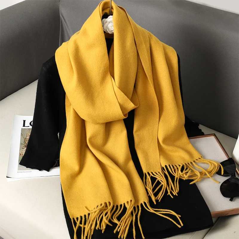 Fashionable solid color 2024 text scarf winter headscarf Tess Tassel long womens shawl cashmere like Pashmina headscarf scarf wrapped X241017