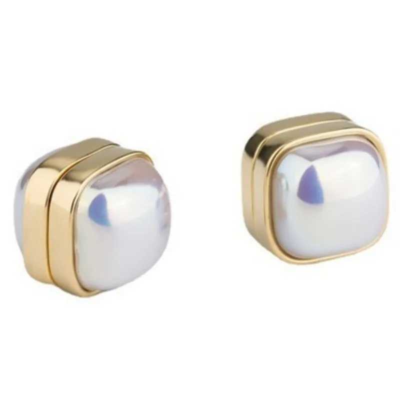 A pair of neutral strong magnetic earrings ear clips cuffs no perforations earmuffs crystal earrings suitable for women W241017