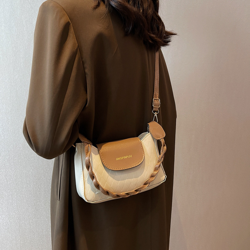 Niche Design for Women New Small Fragrant Style Fashion Simple Solid Color Single Shoulder Crossbody Bag Fresh