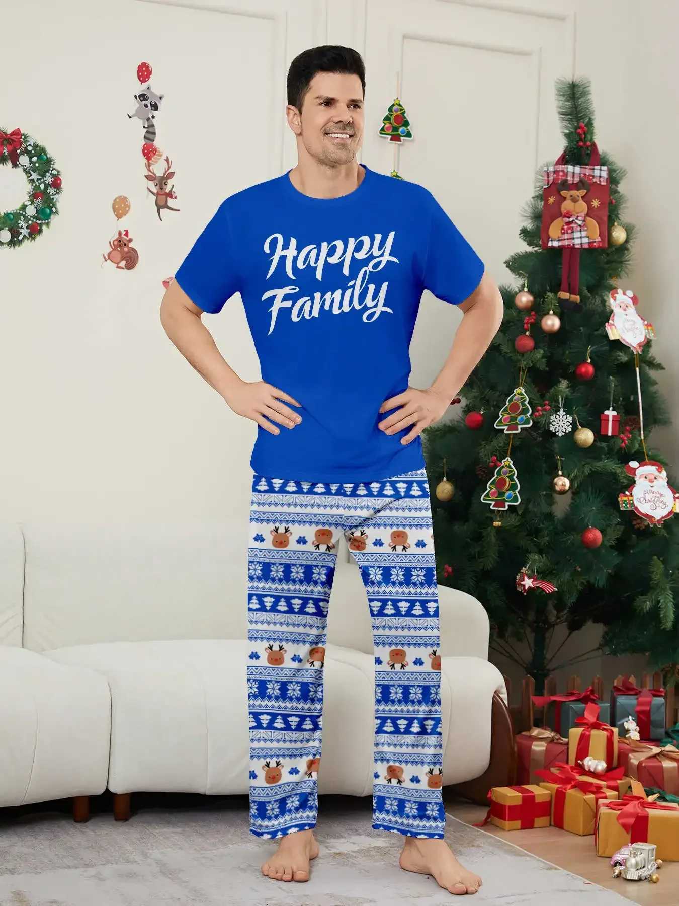 Happy Family Print Mom Daughter Dad Son Matching Clothes Short sleeved Top+Trousers 2-piece Christmas Pajama Set Christmas Appearance W241015