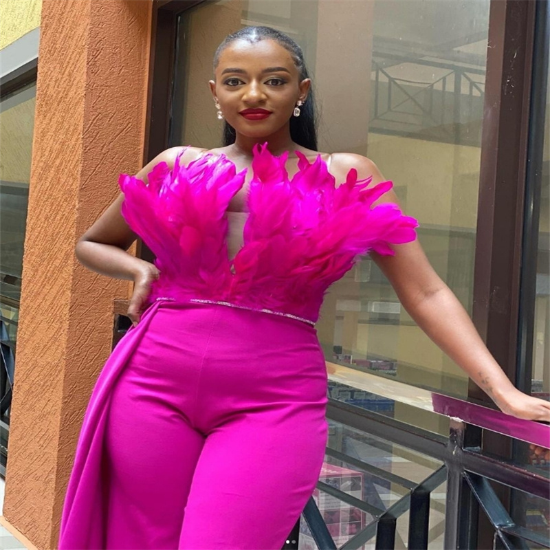 Hot Pink Jumpsuit Prom Dresses With Feather Graceful Pantsuit Formal Evening Dress For Black Girls Elegant African Robe De Mariee Beautiful Birthday P