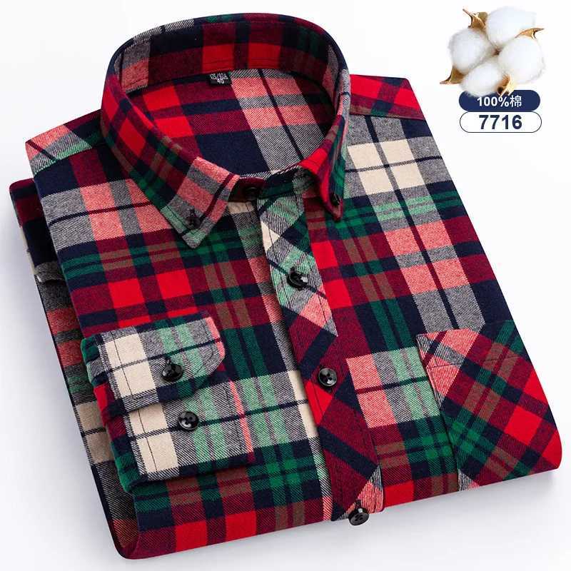 8XL Mens Flannel Shirts Men Long Sleeve Casual Men Shirts Long Sleeve 100 Cotton Big Size Single Pocket Mens Plaid Shirt LX241017