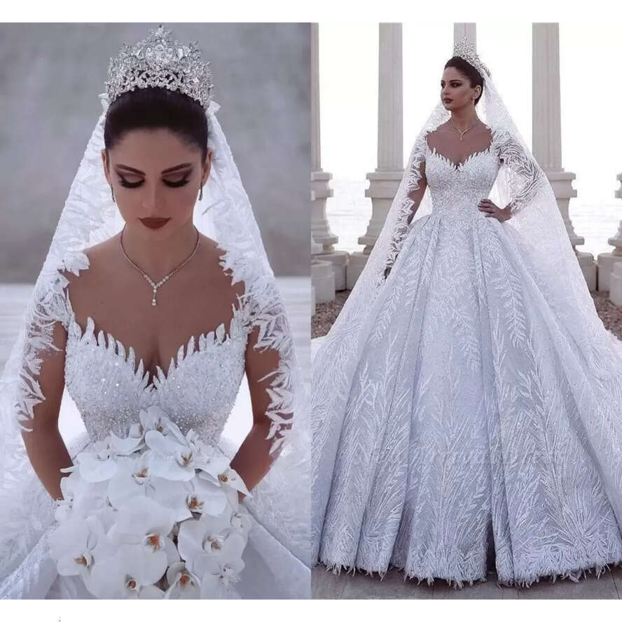 Designer Long Sleeves 2018 V Neck Heavily Embellished Lace Embroidered Romantic Princess Blush A E Beach Bridal Gowns