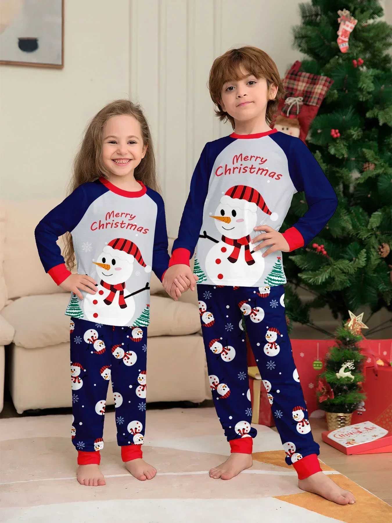 Christmas Family Appearance Cartoon Snowman Printed Womens Boys and Girls Matching Clothes Cute Soft Christmas Pajama Set Baby Dog Pants Pjs W241015