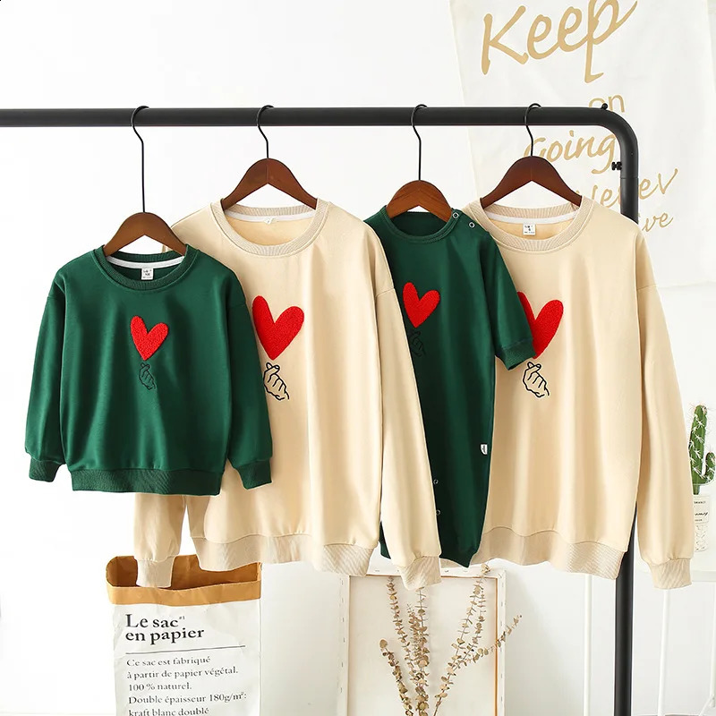 Josaywin Spring Autumn Family Matching Hoodies Print Father Mother Kids Sweatshirt Clothes Pajamas Look Hoodie 241017