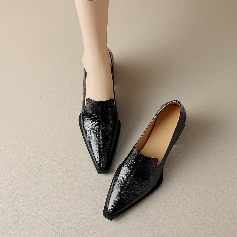 Women Fashion High Simple Design Leather Shoes Casual Versatile Chunky Heel Gentle Style Commute Triple Black Sier Free shipping