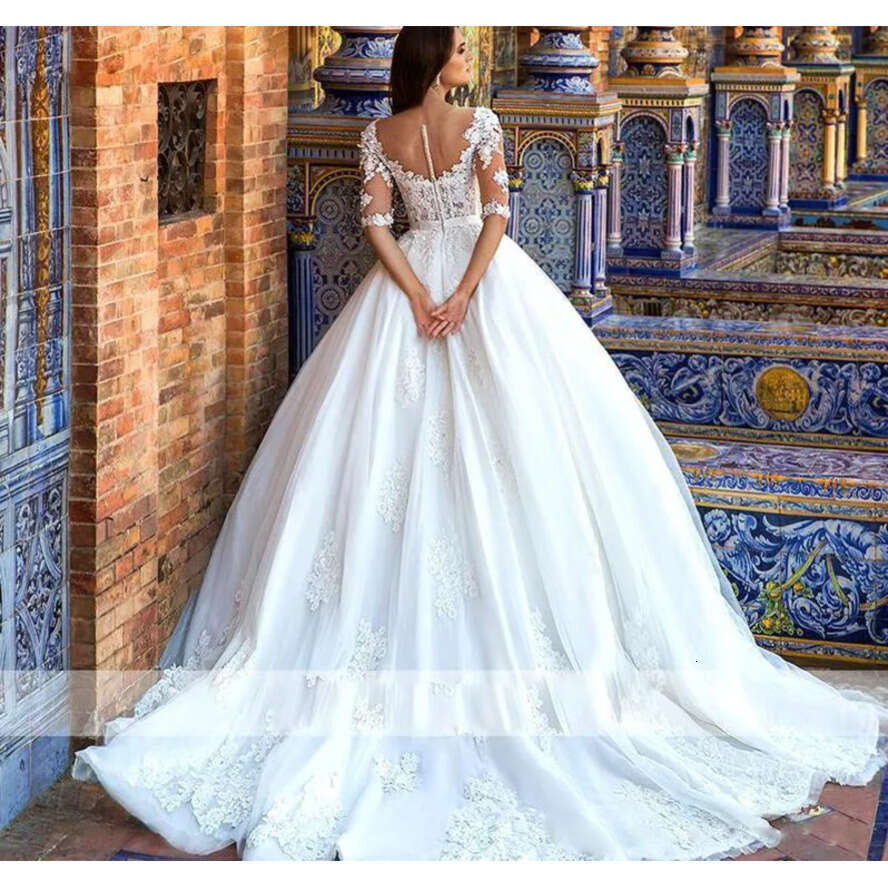 Dress Arabic Dubai Wedding Modest Sweetheart Half Sleeves Tulle Appliques Ball Gown Wedding Dresses Bridal Gowns Plus Size es s