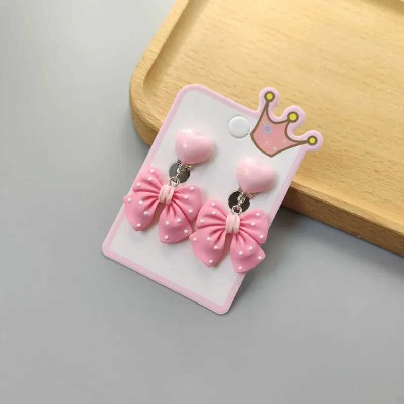 Childrens cartoon acrylic ear clip without ear hole jewelry princess girl earrings fashionable baby girl ear clip planetary earrings W241017