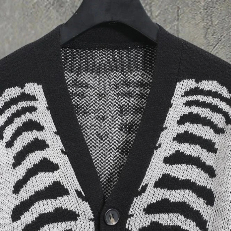 2023 Harajuku Autumn Winter mens Halloween skull printed long sleeve cardigan Vneck button down coat y2k vintage Sweater Ins 241017