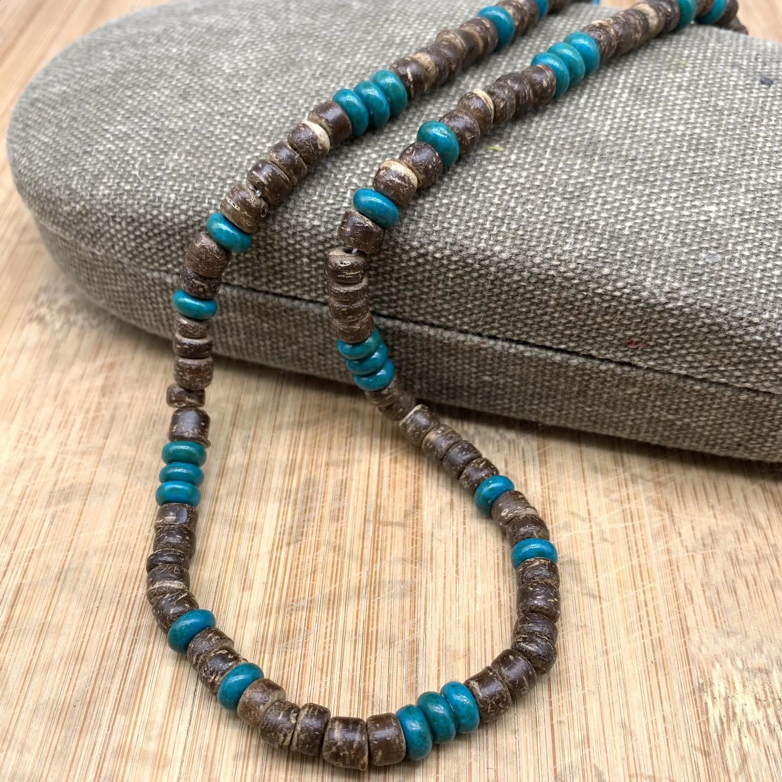 Natural coconut shell turquoise spacer beads surfing necklace fashionable tribal jewelry 241017
