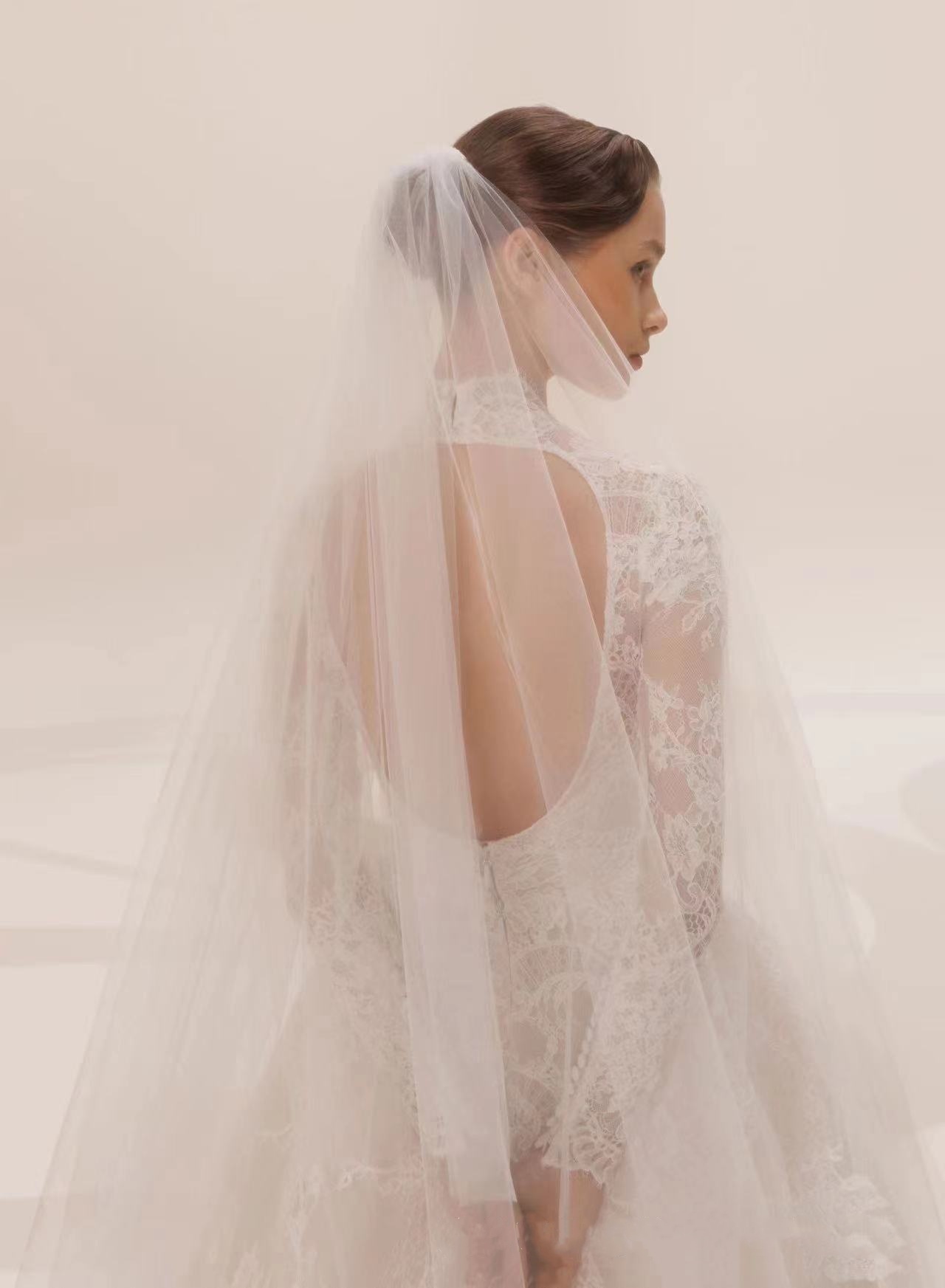 Elegant A Line Bride Gown With Veil O Neck Long Sleeve Wedding Dress Backless Ruched Sweep Train Lace Bridal Dresses Custom Made