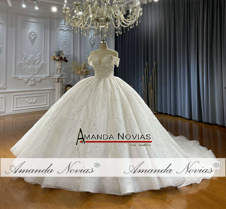 Amanda Novias Off Shoulder Lace Beads Wedding Dress