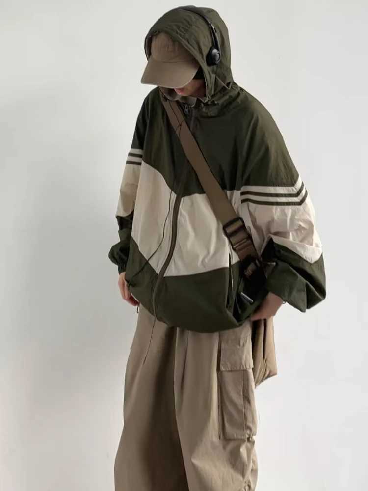 Mens jacket hoodie pocket patch color scheme is fashionable comfortable waterproof casual retro Japanese style fashionable M241017