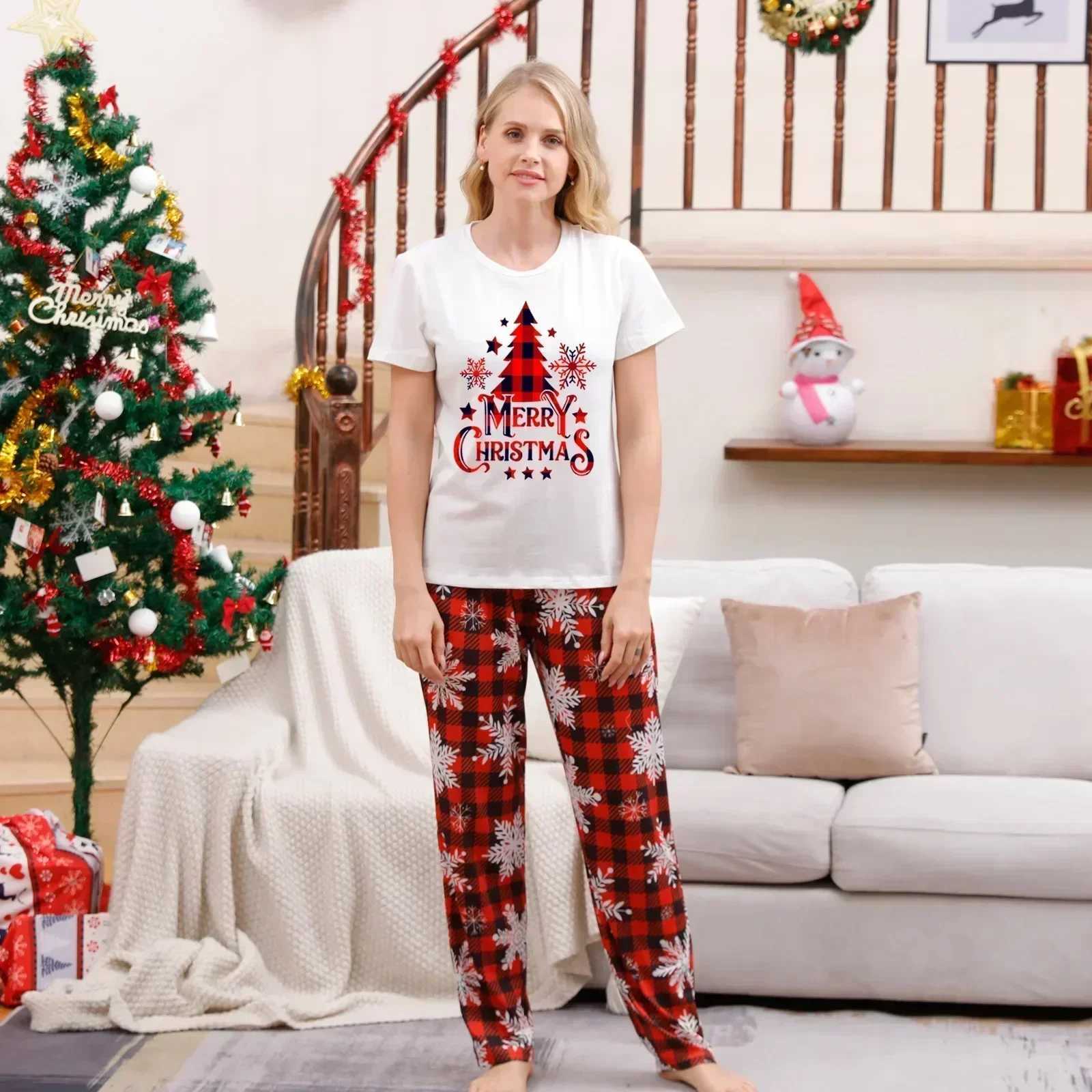 Merry Christmas Tree Printed Pajama Set Short Sleeve Adult and Children Matching Set Soft Loose Pajama Family Appearance Pjs W241015