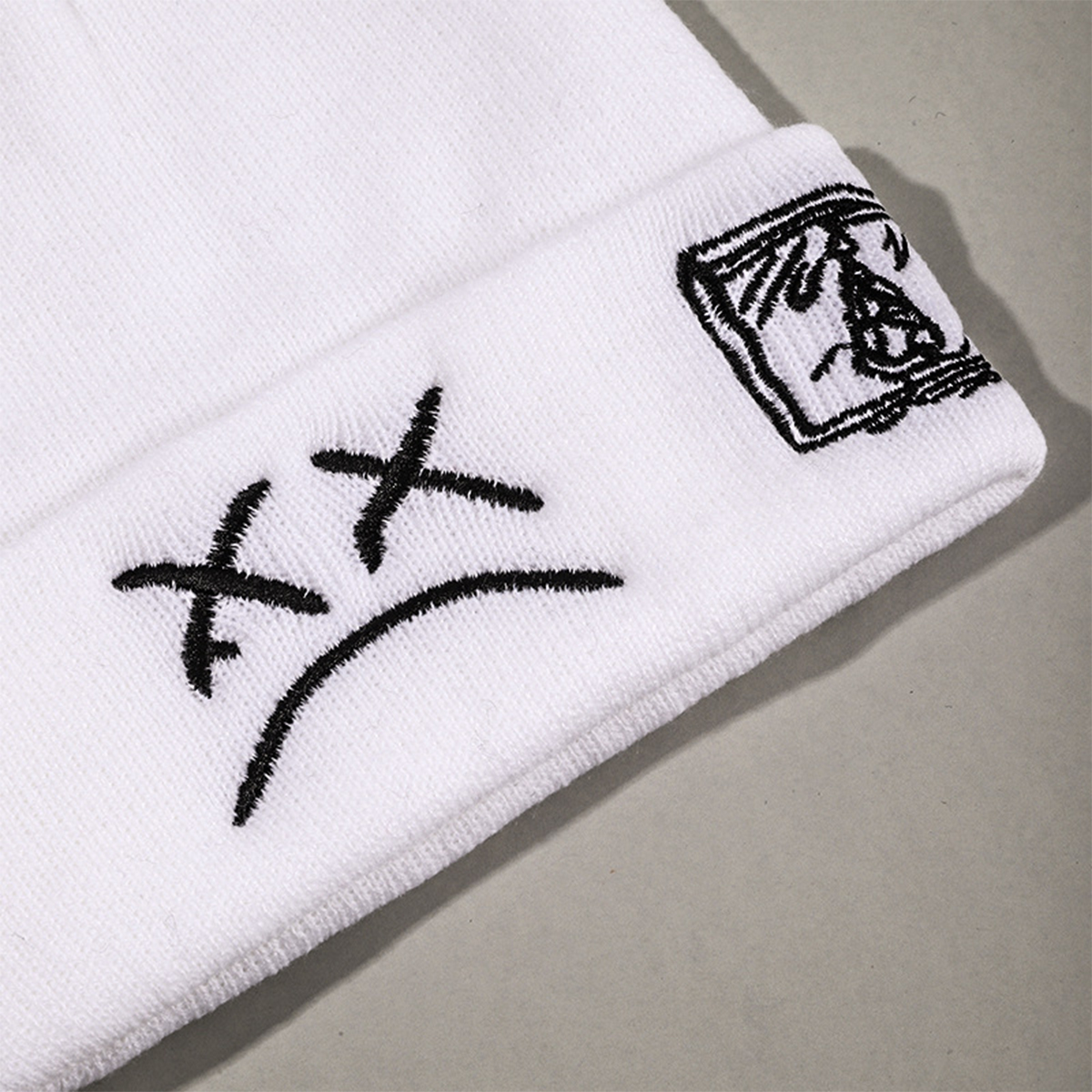 Stylish Emoticon-Embellished Woolen Beanies - Versatile European Style for All Seasons