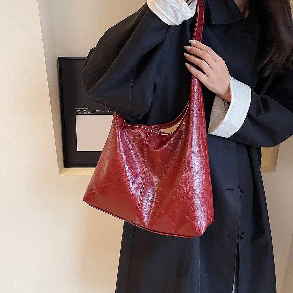 2025 NEW Soft PU Leather Shoulder Women Vintage Wine Red Underarm Hobo Large Handbag and Purse Bags Female Tote Bag 241016 zhanyishengli