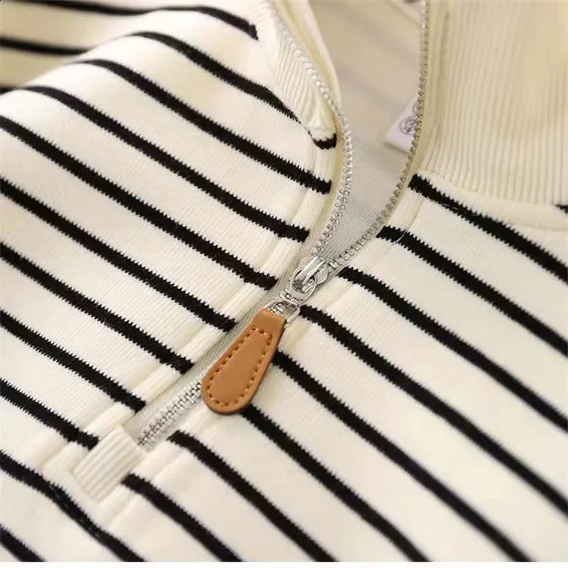 Boy Girl Striped Sweatshirts Kids Autumn Sports Hoodies Children Fashion Hoodless Clothes Teenager Spring Casual Tracksuit 414Y 241017
