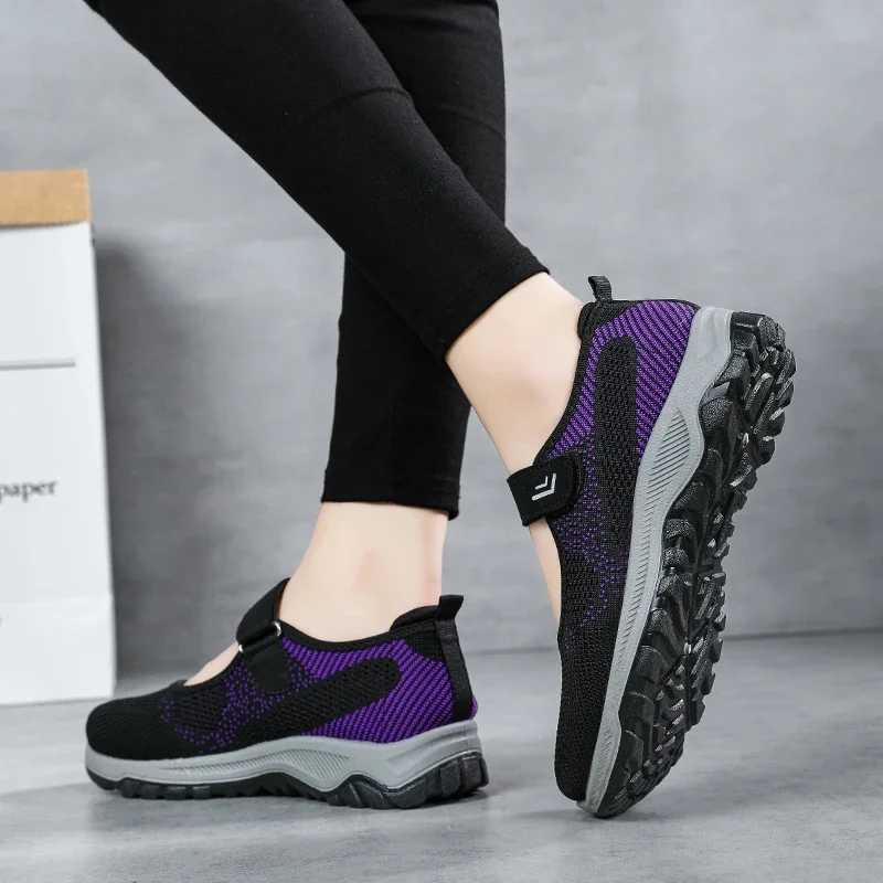 Summer womens casual shoes high-quality platform soft soled outdoor hiking shoes lightweight and anti slip fitness sports shoes Y241017