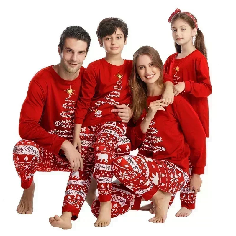 Family Christmas Outfits Mom Dad Kids Matching Pajamas Set Baby Dog Romper Soft Loose Clothing Sets Sleepwear Xmas Look 241017
