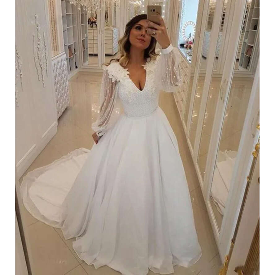 Boho White Summer Cheap Dresses Poet Sheer Long Sleeves V Neck With Appliques Pearls Bridal Garden Beach Wedding Gowns