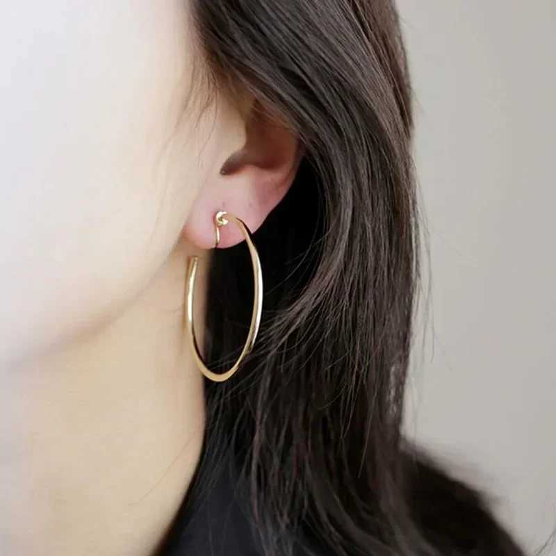 Earrings cuffs fake earrings unperforated earrings 2024 womens unperforated earrings W241017