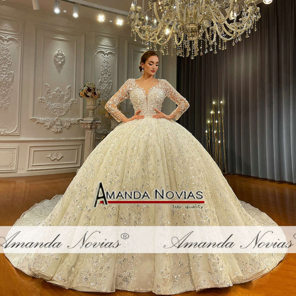 Amanda Novias 2 in 1 Lace Wedding Dress