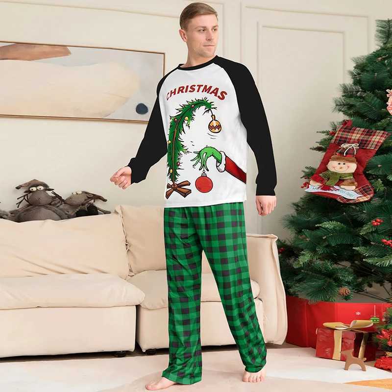 New Christmas Pajama Family Matching Set for Adults Children Santa Claus Family Matching Set W241015