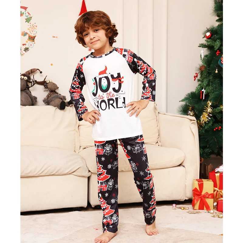 2024 Christmas Pajama Family Matching Father Mother and Daughter Son Christmas Pajama Clothing Adult Childrens Pajama Couple Set W241015