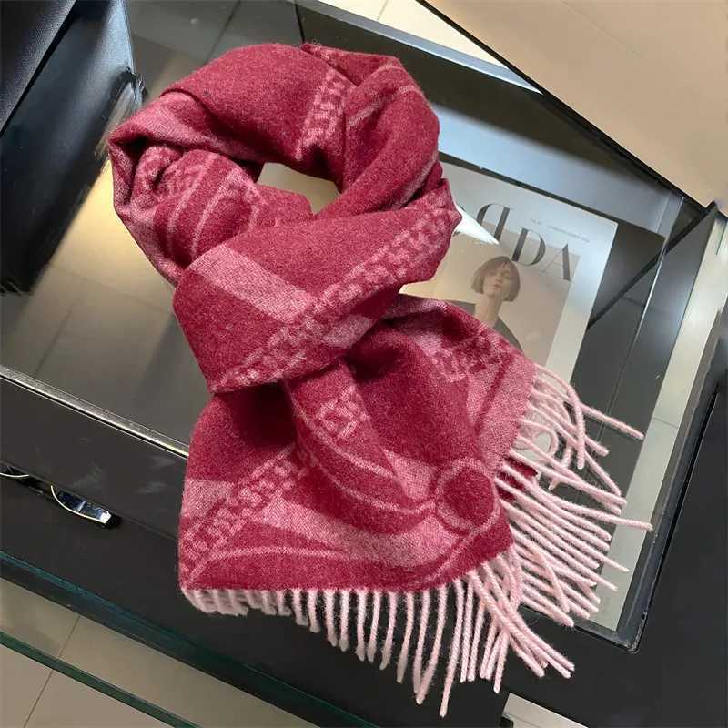New 100% wool winter scarf suitable for warm and long-lasting cashmere scarves headscarves solid womens shawls Fem Pashmina Bandana scarves X241017
