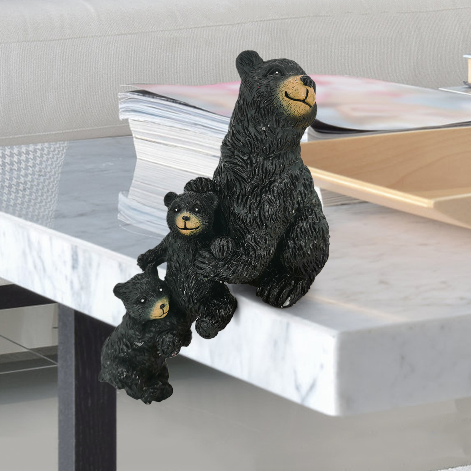 Christmas Table Corner Decoration Mini Christmas Polar Bear Resin Sculpture Sitting Polar Bear On Shelf Christmas Decoration Resin Statue