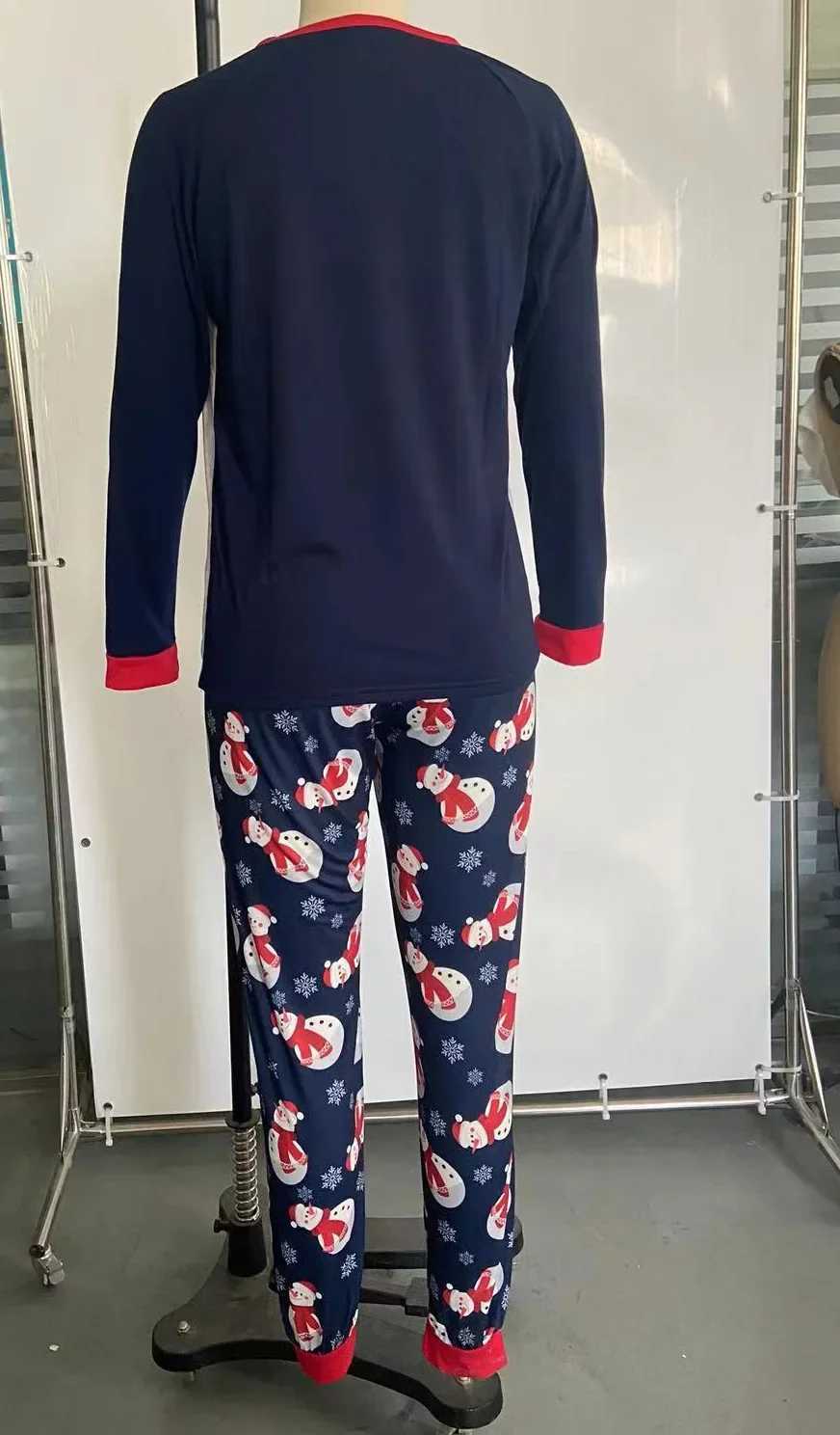 2015 Christmas Family Matching Pajamas Adult and Children Baby Clothing Snowman Printed Top and Pants Set Christmas Pajamas W241015