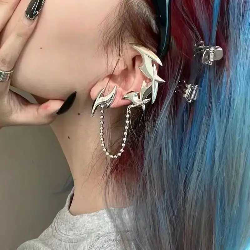 Tiktok Fashion Womens Cyberpunk Bead Chain Earrings Clip Earrings Fashion Personality Hip Hop Earrings Accessories W241017