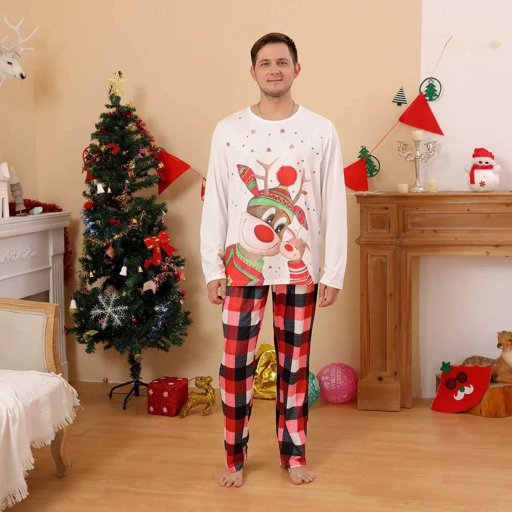 Family Christmas Gift 2024 Cartoon Deer Printing Mom Dad Child Matching Pajama Set Soft Cute Pajama New Year Clothing Christmas Appearance W241015