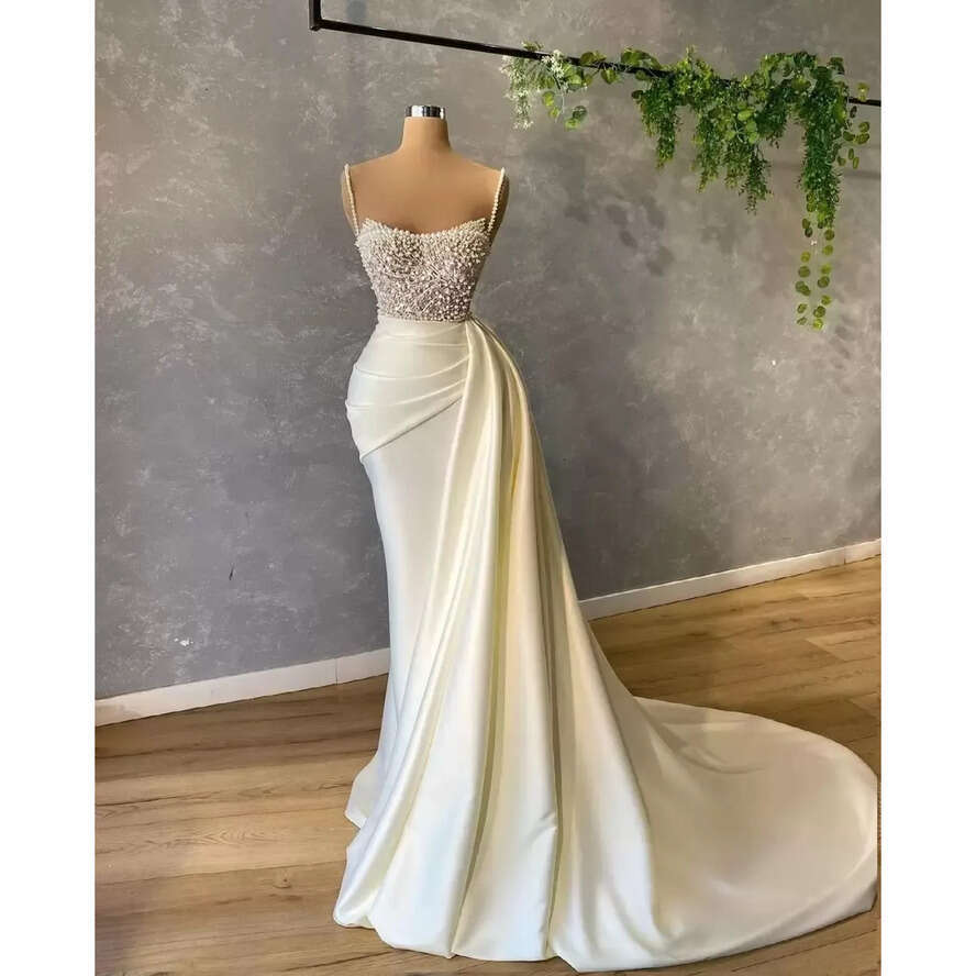 Evening Pearls Spaghetti Dress Beading Sequins Ruched Prom Gowns Satin Sweep Train Mermaid Party Dresses Es