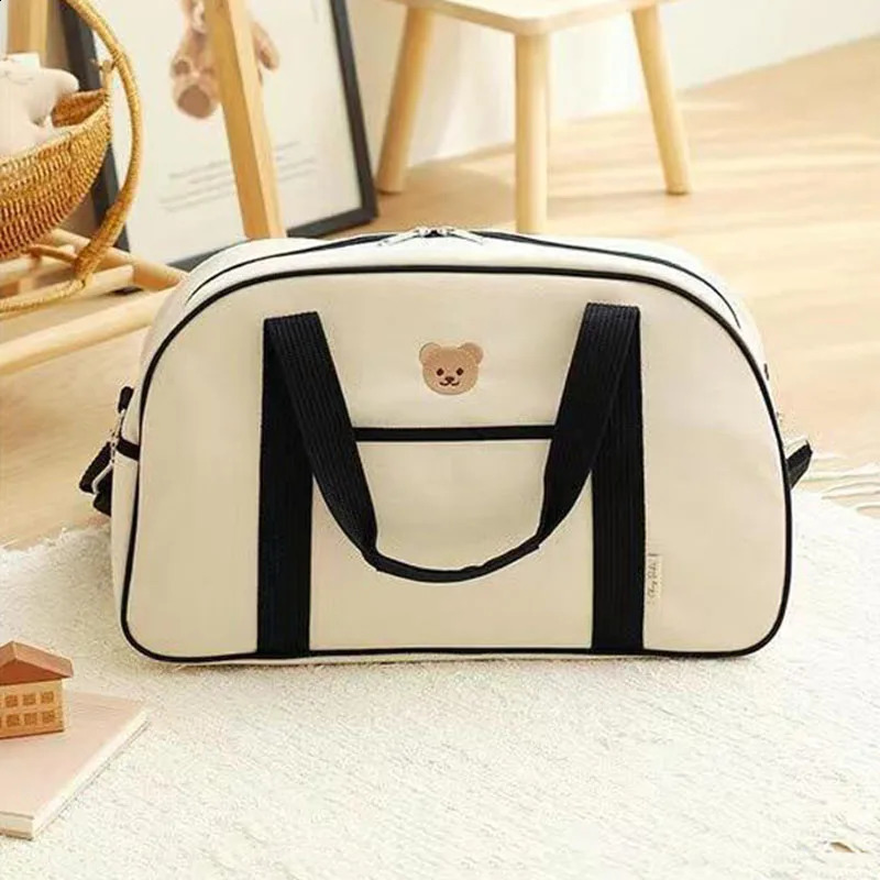 Korean style mom bag large capacity bear handheld hanging diaper pajamas storage organizer and baby womens Boston 241017