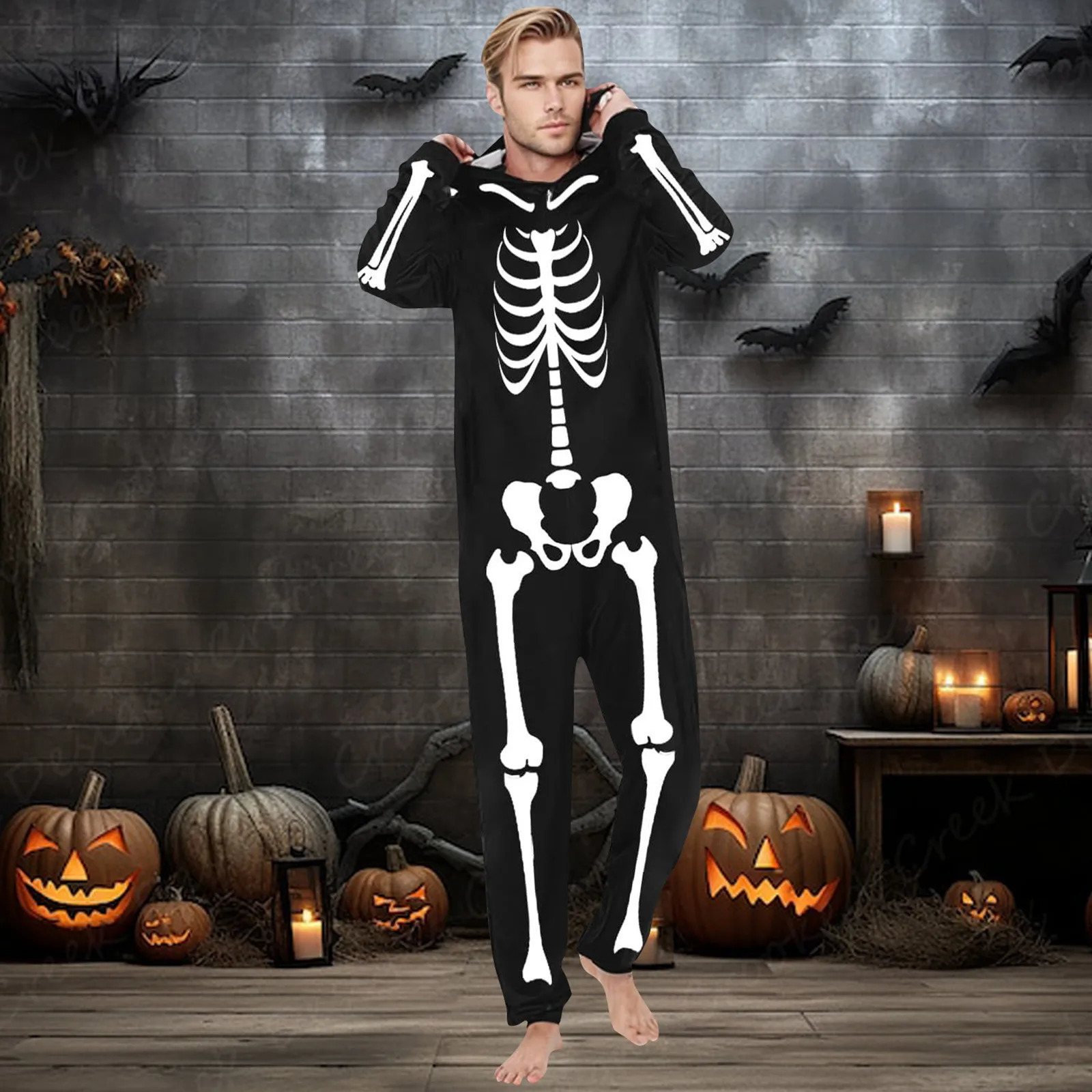 Halloween Party Clothes for Family Skeleton Print Matching Pajamas Set Mom Dad Kids Sleepwear Soft Thick Look Pyjama 241017