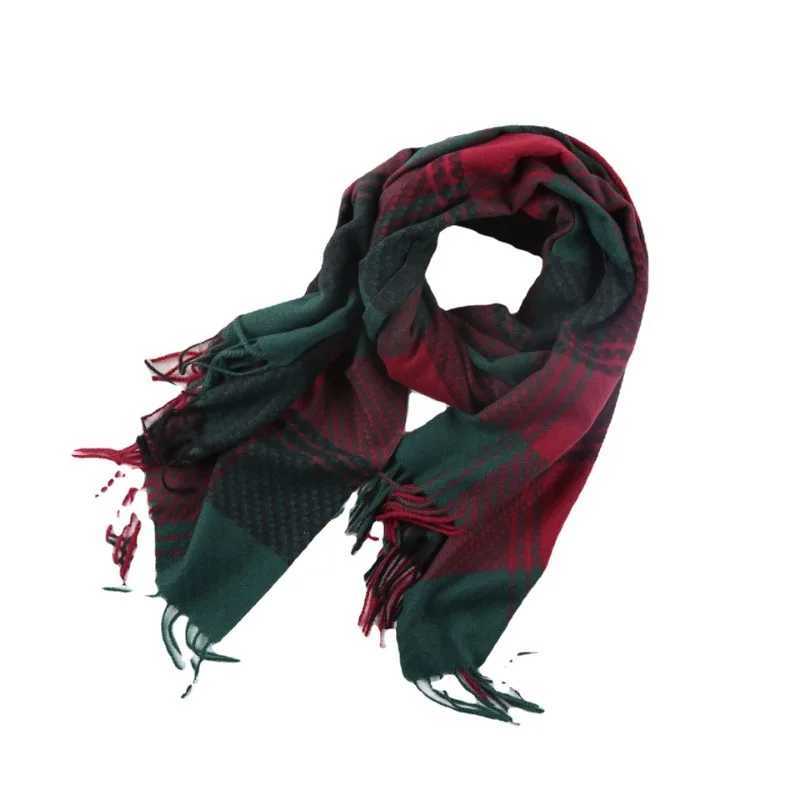 Fashionable Christmas style checkered scarf used for retro trends imitating cashmere warm tassel scarf shawl clothing accessories X241017